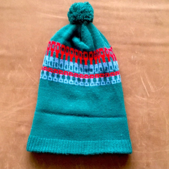 Boys Winter Pom Pom Beanie - Picture 3 of 4